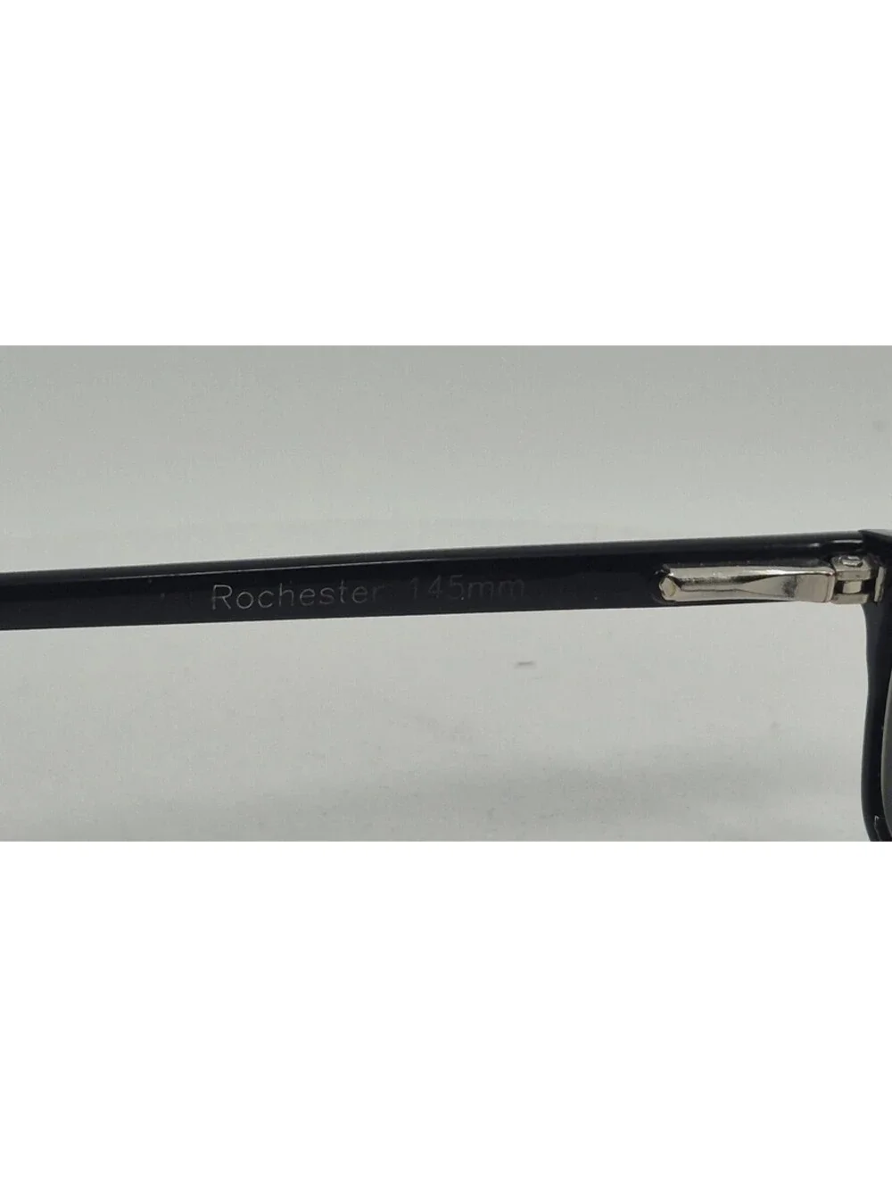 Rochester Eyeglasses Women's Black Used Rectangular Frame 145mm